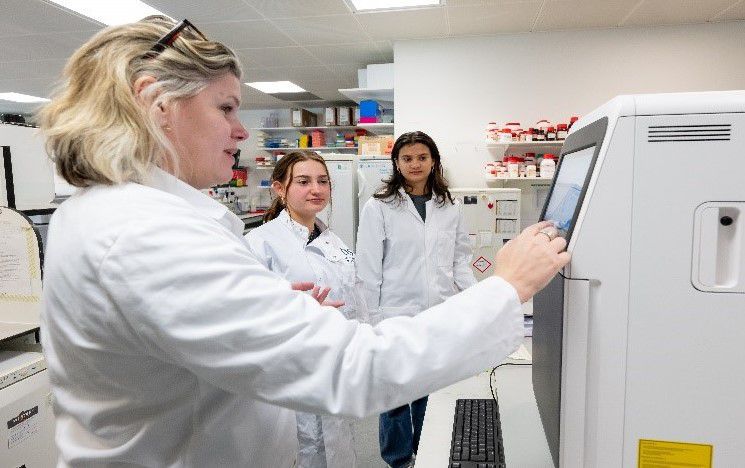 Genome Staff member with PGR Students