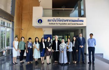 Image of Sussex and Mahidol colleagues at Mahidol University