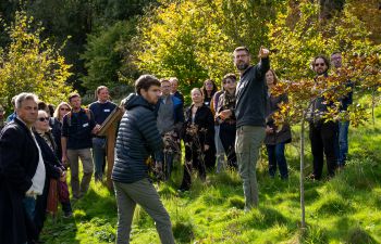 Team from Wakehurst looking at Uni of Sussex grounds