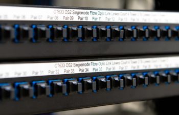 Fibre optic cable links