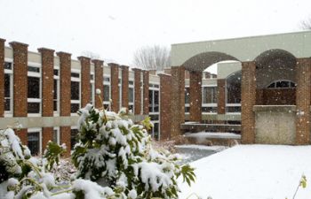 A snowy scene of arts A