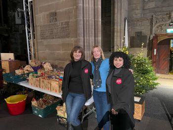 Sussex Uni Food team volunteering at St Peter's Brighton