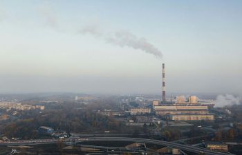 A picture that shows pollution pouring forth from a power plant in Malaysia