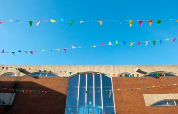 Picture of University of Sussex Falmer House building