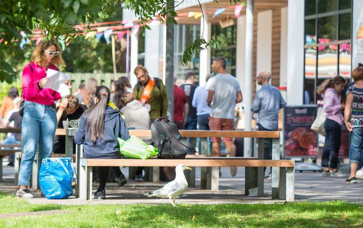 Student helper at welcome week