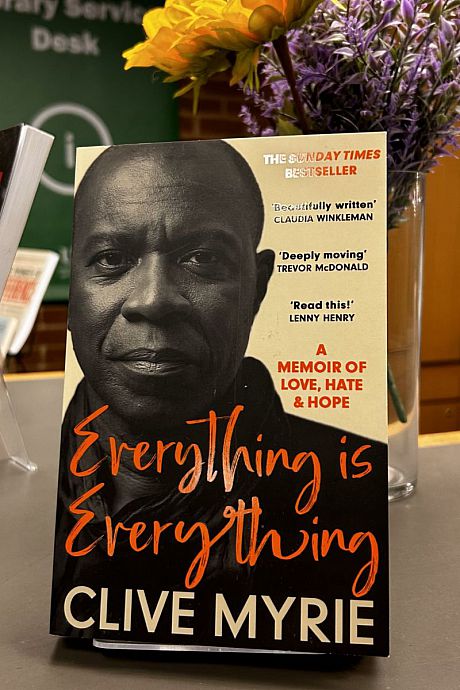 Big Read book, Everything is Everything, displayed on the Library Service Desk