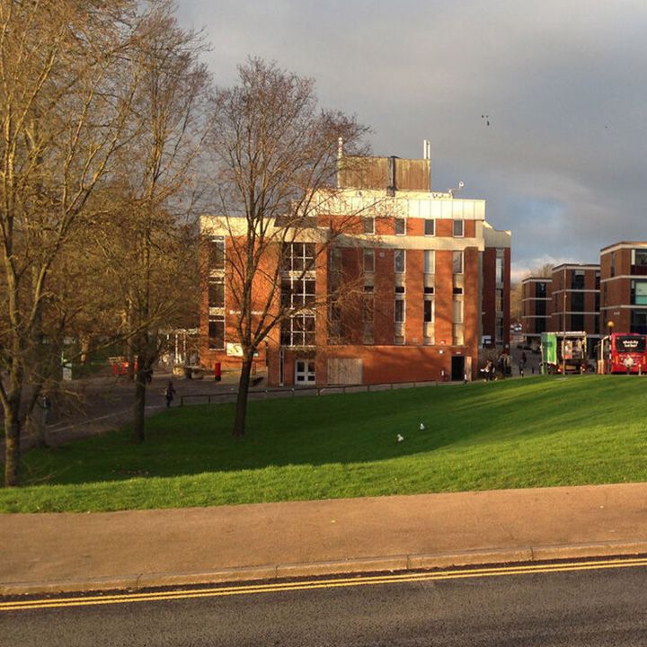 Bramber House from road