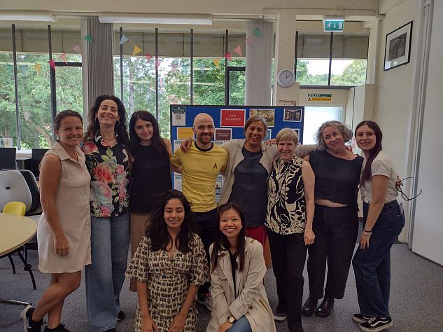 Photograph of the workshop attendees, posing for the photo