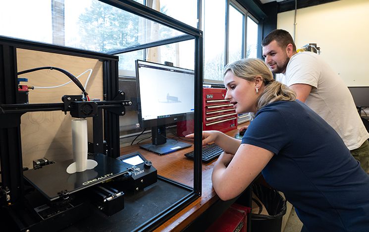 
Students using 3D printing facilities